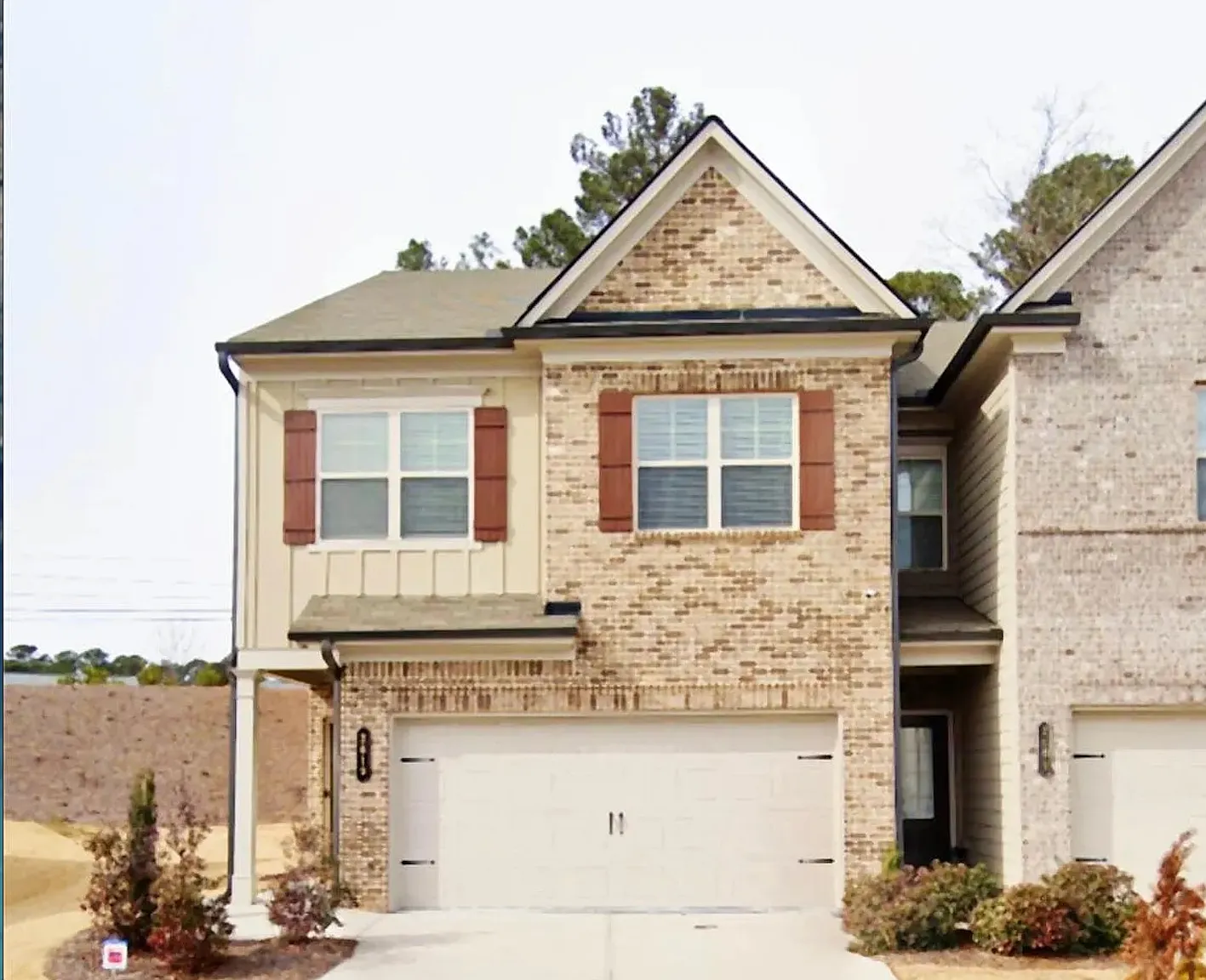 3 bed, 2.5 bath, 1989 sqft, $2,560 — Photo 1