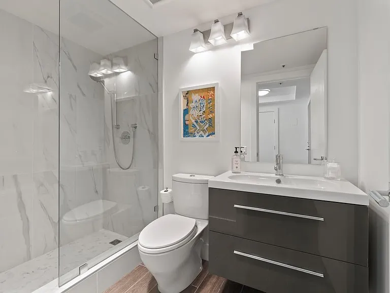 1501 Howe St #1104 — Photo 21