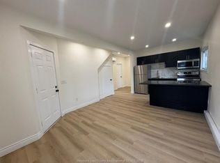 191 Marentette Ave #1, Windsor, ON N9A 1Y3