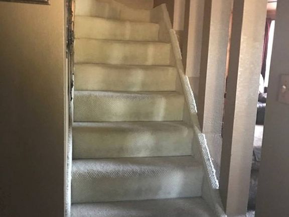 4th image of 605 S Laird St