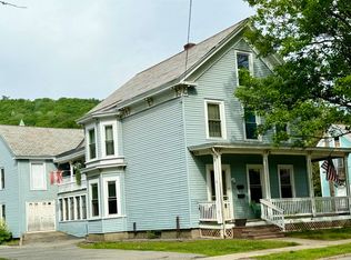 56 Atkinson St, Bellows Falls, VT 05101