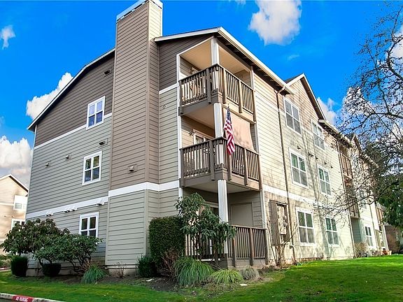 2nd image of 8226 126th Ave NE #Nea10