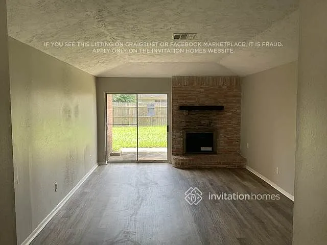 14307 Branchwater Ln — Photo 3