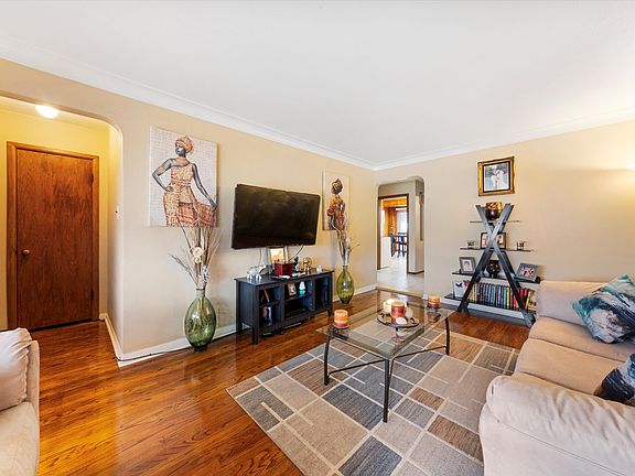 5th image of 1610 N 23rd Ave