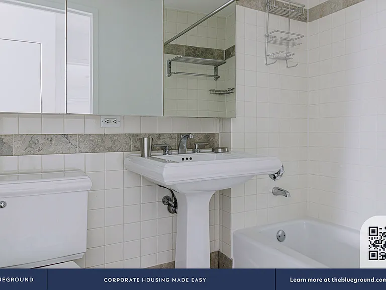 500 W 56th St #1905 — Photo 15