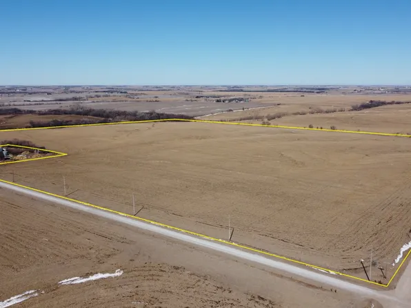 2290 Old Mill Rd, Seward, NE 68434