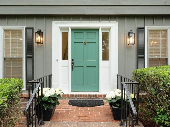 4536 Mountain Creek Dr NE, Roswell, GA 30075