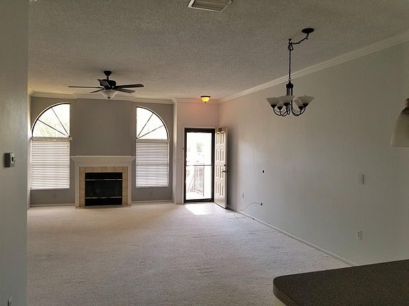 3rd image of 3350 Mermoor Dr APT 202