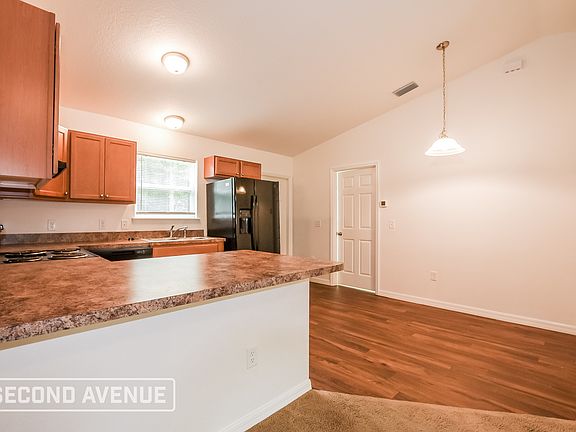 3rd image of 5000 NW 61st Ave