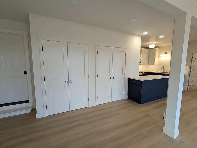 280 Cleveland St #280 — Photo 7