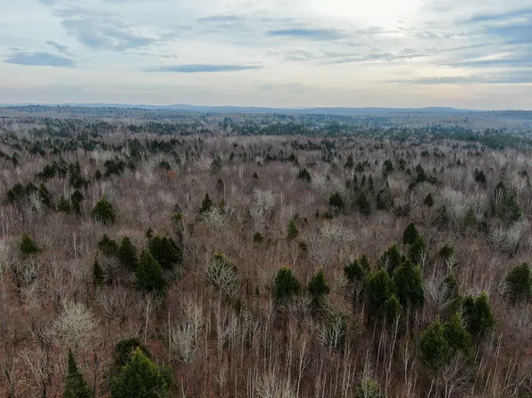 35 Branch Road, Winn, ME 04495