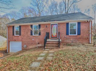 1940 Elmwood Dr, Gastonia, NC 28054