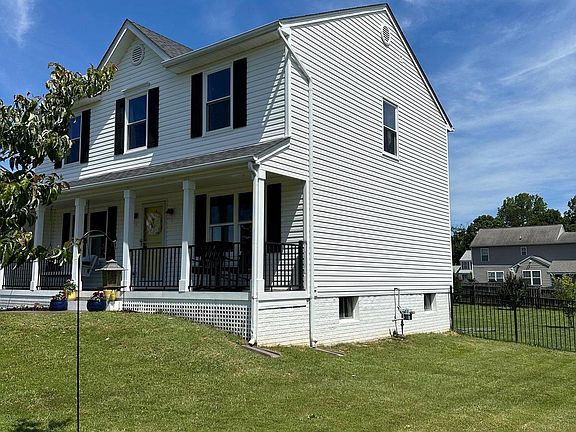 2nd image of 5407 Hazel Ct