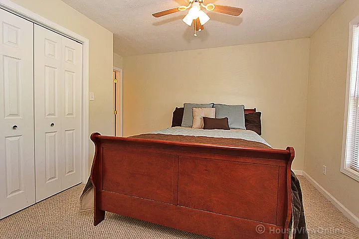 2970 Shamrock Ct — Photo 12