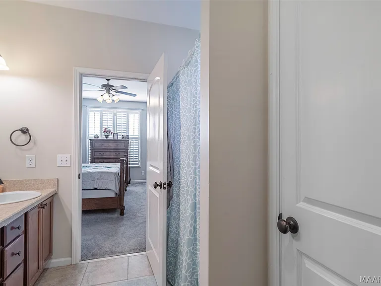 3909 Brookshire Way — Photo 14