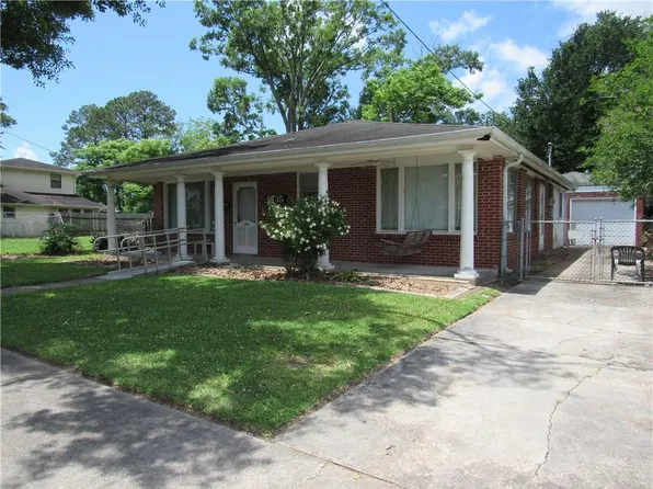6735 W Magnolia Blvd, Harahan, LA 70123