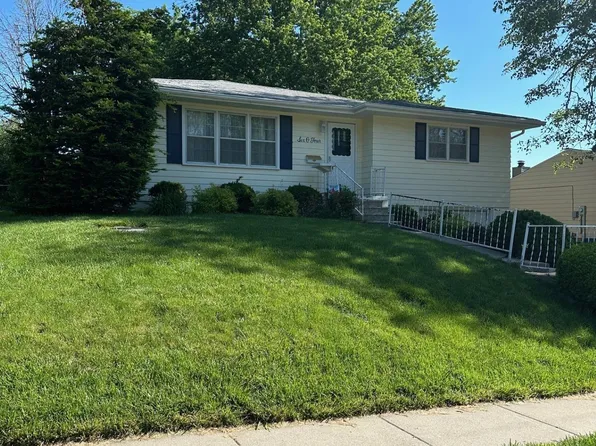 604 E 18th St, Atlantic, IA 50022