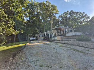 26926 Swan Dr, Versailles, MO 65084
