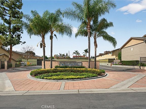 2nd image of 1430 W Lambert Rd Unit 384