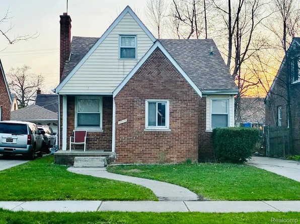 18669 Strathmoor St, Detroit, MI 48235