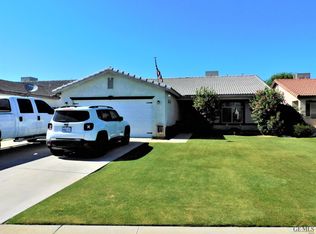 122 Misty Meadow Dr, Bakersfield, CA 93308