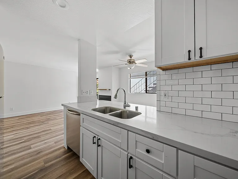 4114 Ohio St #103 — Photo 15