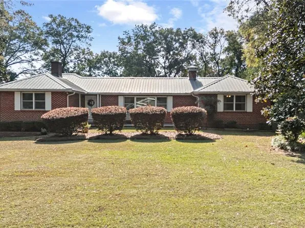 2611 Shannon Dr, Austell, GA 30106