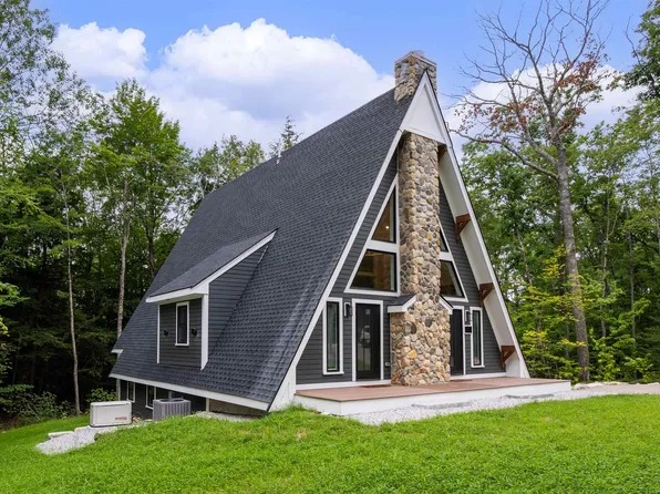 40 Huttwil Drive, Madison, NH 03849