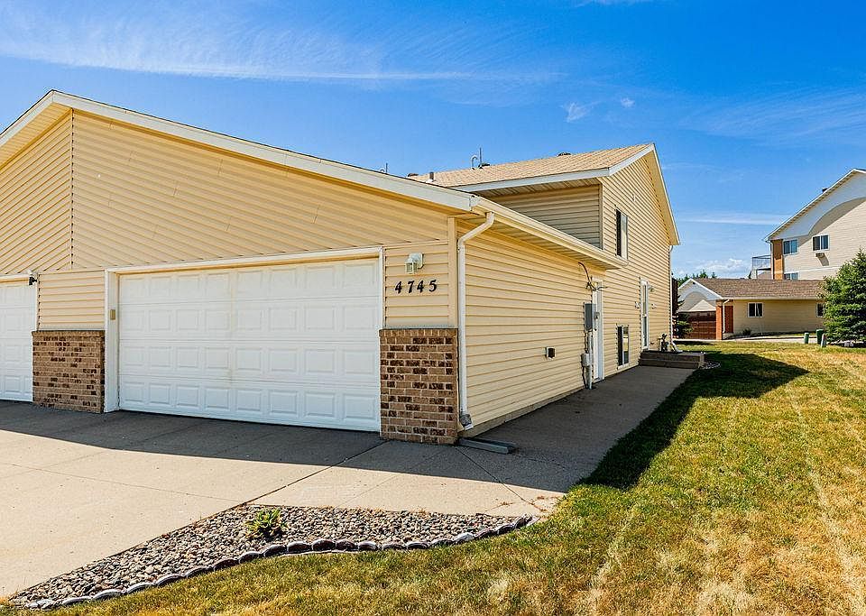 1st image of 4745 Townsite Pl S
