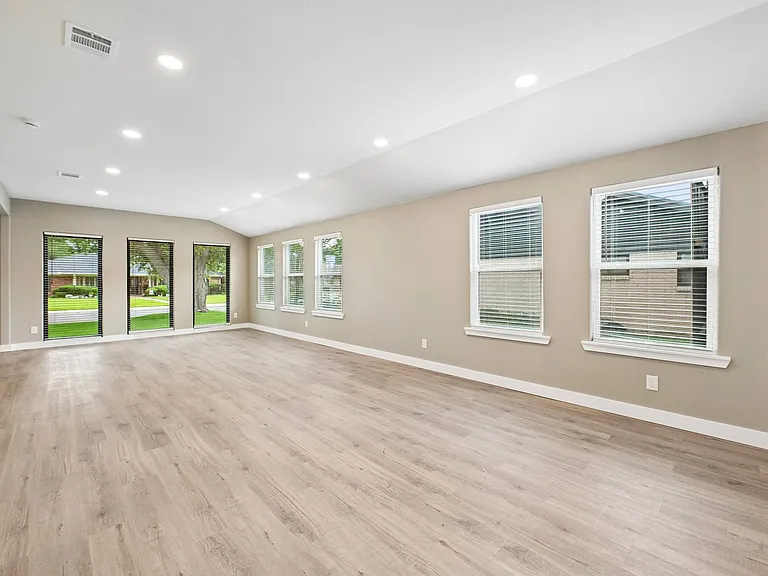 3337 Whirlaway Rd — Photo 30