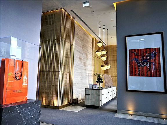 4th image of 50 Charles St E #2501