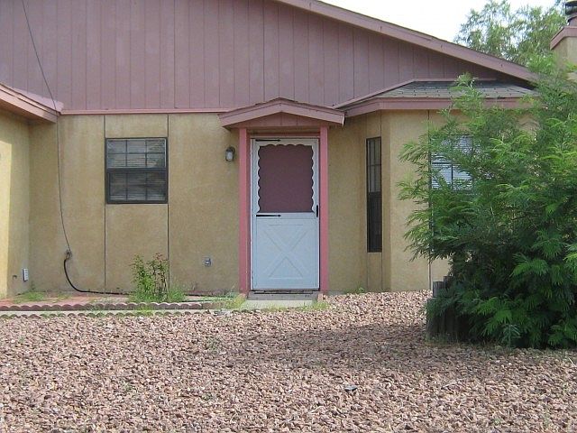 2nd image of 3756 Jade Ave
