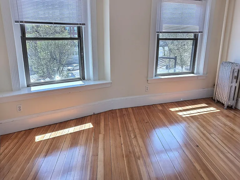 1390 7beacon St — Photo 9