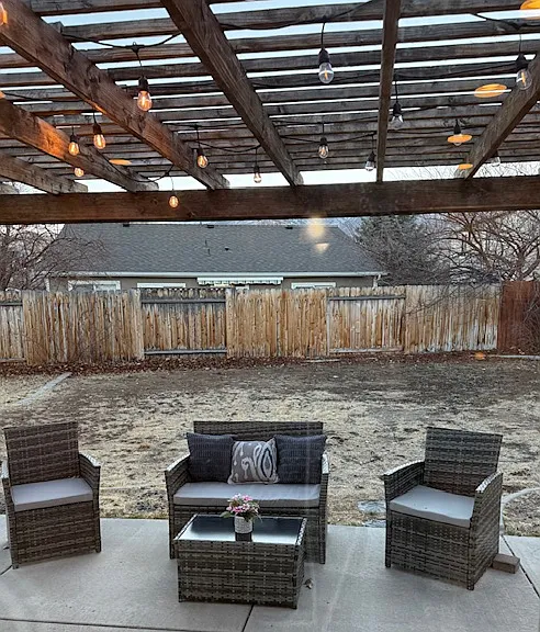 9820 Tiberias Ct — Photo 14