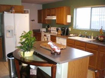 3rd image of 2133 E Wildhorse Dr