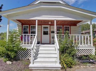 346 W Wabash Ave, Waukesha, WI 53186