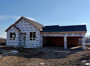 6557 Hickory Glade Dr, Deforest, WI 53532