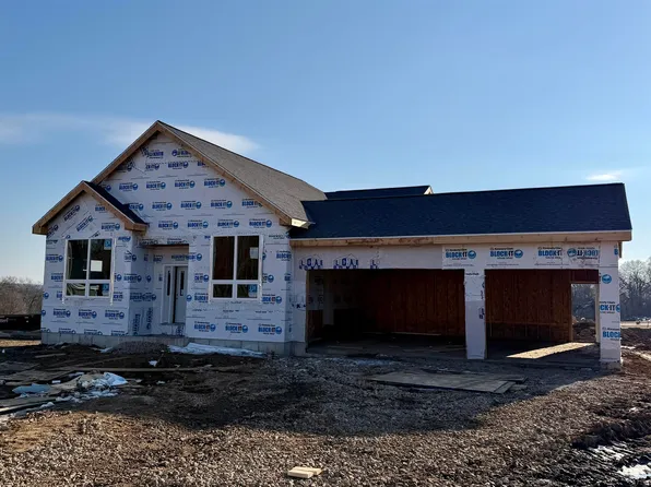 6557 Hickory Glade Dr, Deforest, WI 53532