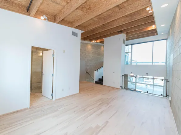 717 N Highland Ave, Los Angeles, CA