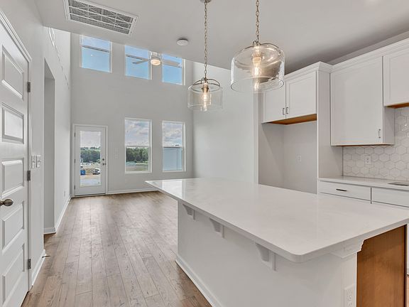 4th image of 605 Club View Way Lot 337