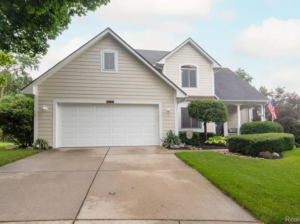 914 E Liberty St, Milford, MI 48381