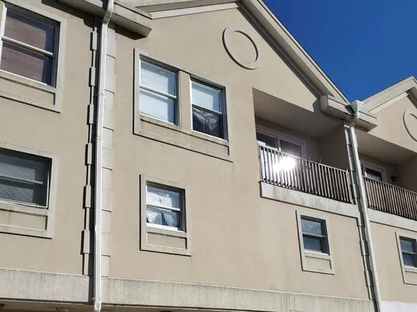 223 Beach 3rd Street, Far Rockaway, NY 11691