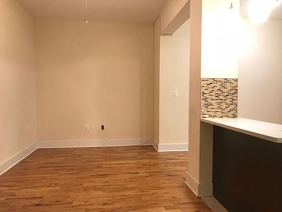 3rd image of 49 Clarkson Ave APT 3H