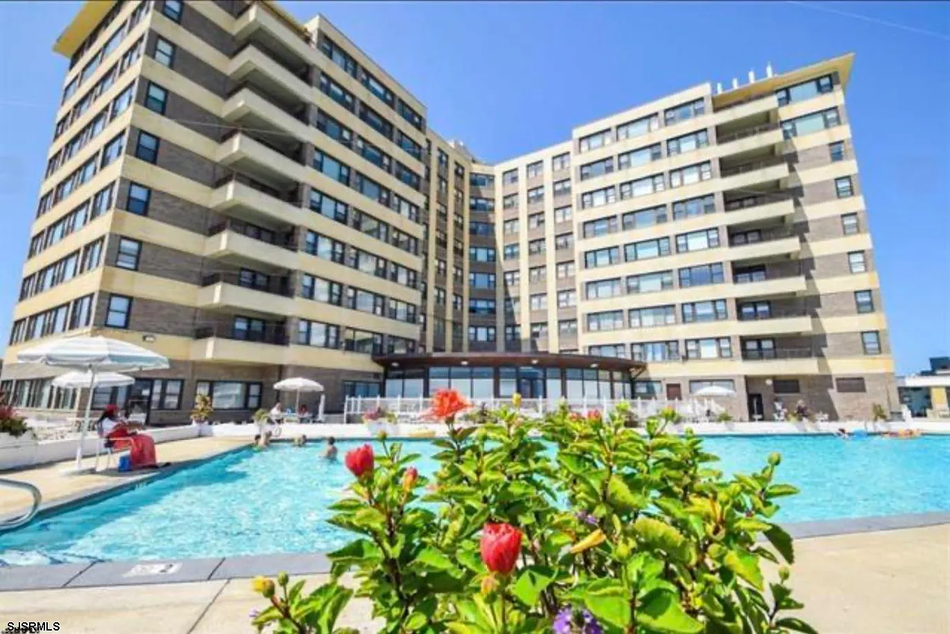 1 bed, 1.0 bath, $15,000 — Photo 1