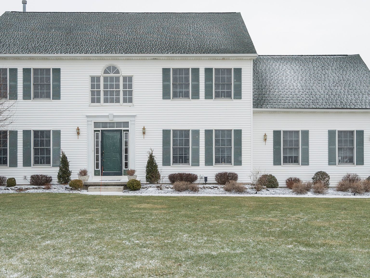 5423 Marthas Vineyard, Clarence Center, NY 14032 Zillow