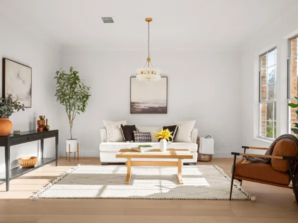 2022 Inverness Dr, Round Rock, TX 78681