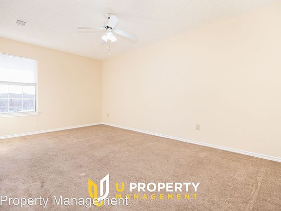 5th image of 3529 Hilltop Ln