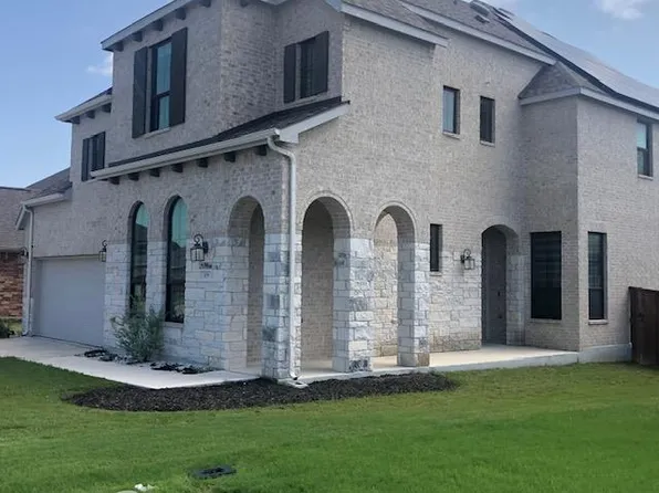 109 Lockhart Dr, Liberty Hill, TX 78642