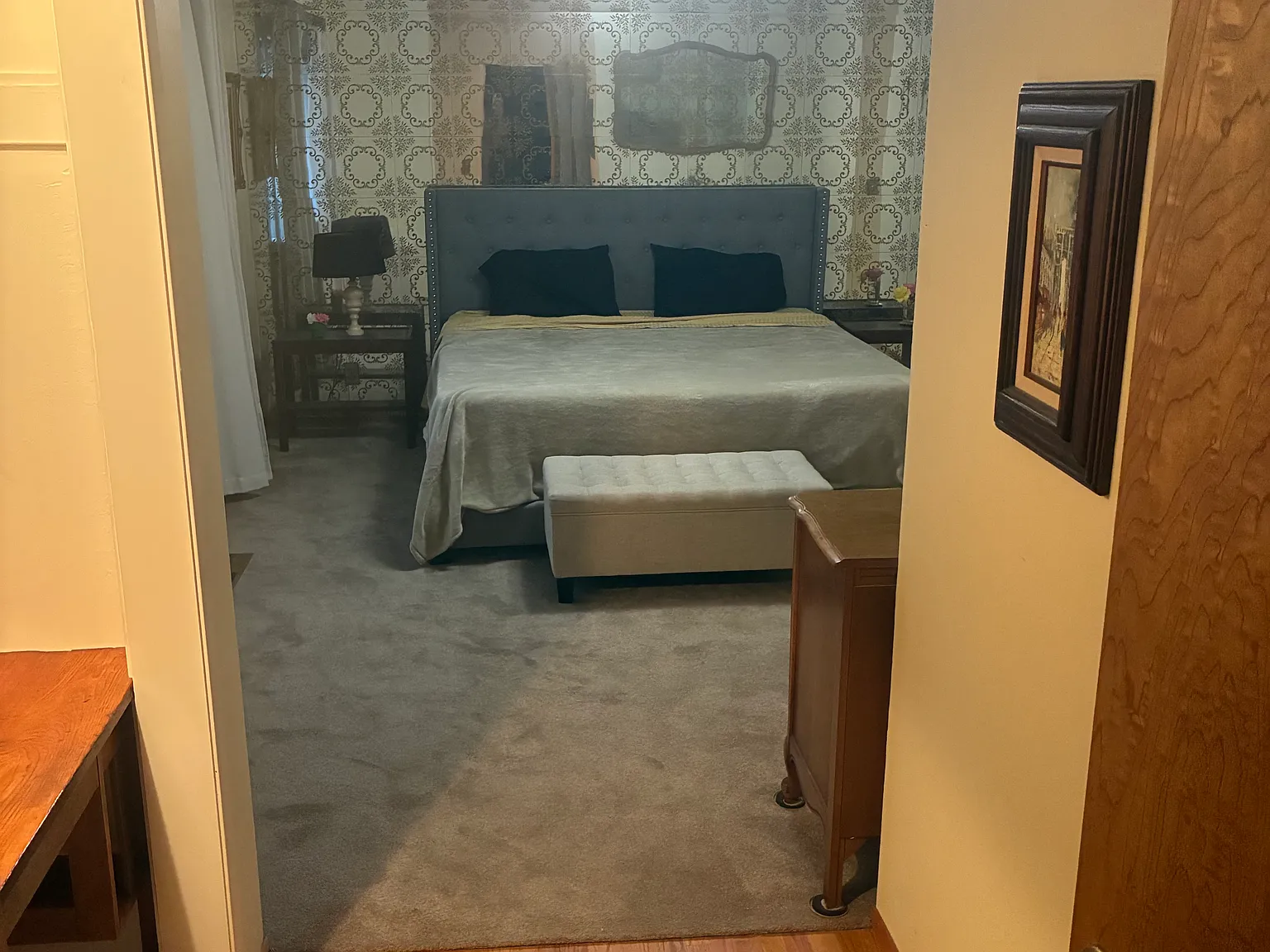 3 bed, 2350 sqft, $2,500 — Photo 3