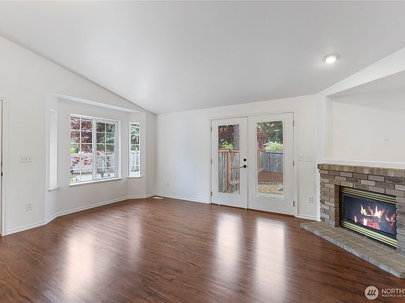 2nd image of 12801 95th Avenue Ct E